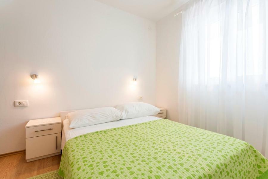 Apartments Bezmalinovic 2 볼 외부 사진